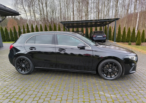 Mercedes-Benz Klasa A cena 115000 przebieg: 37000, rok produkcji 2018 z Nowogród małe 232